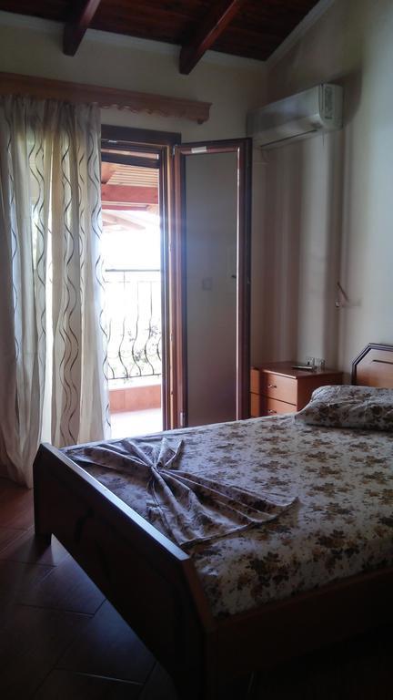 Elena Apartament Sarandë Exteriör bild