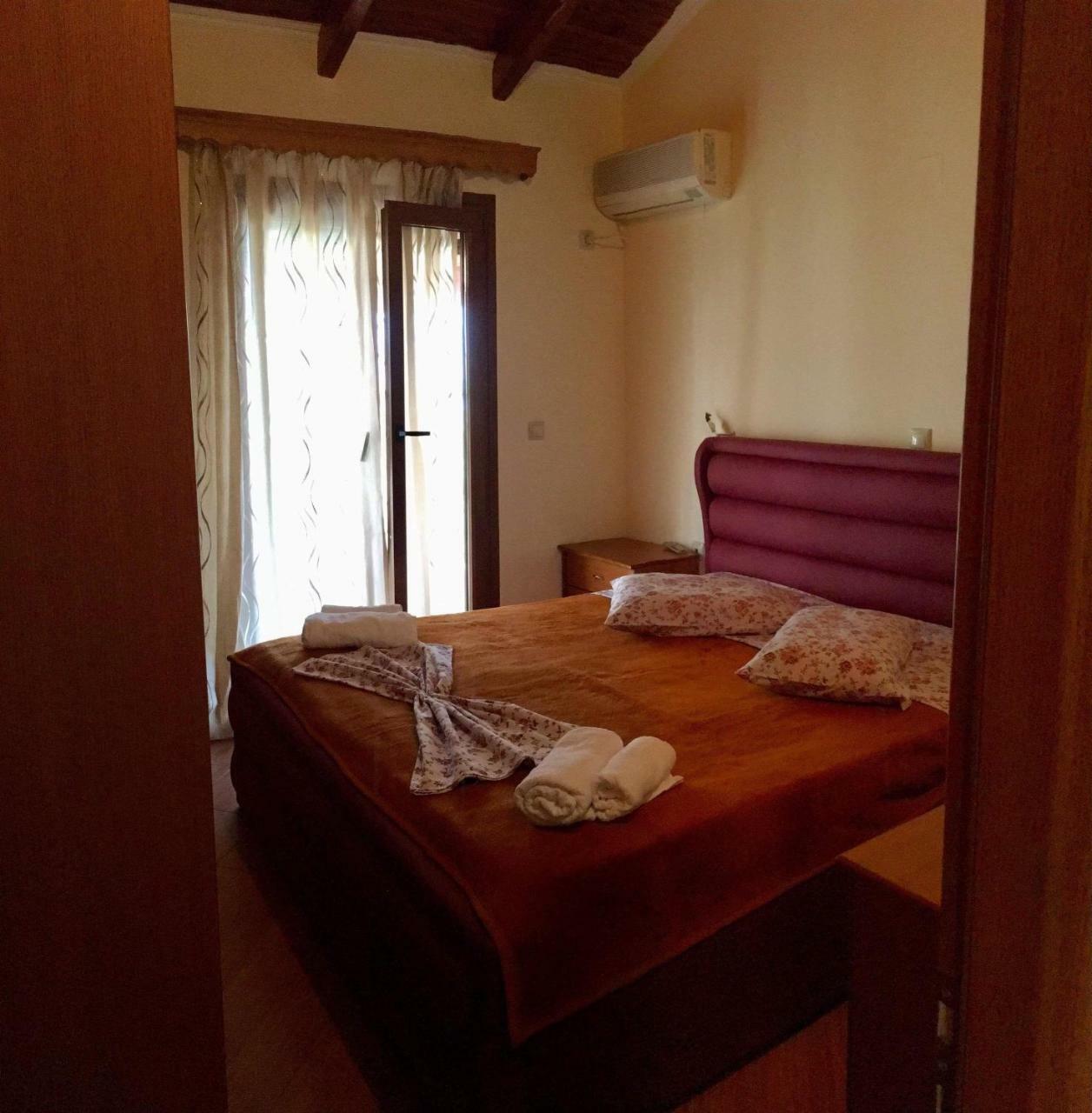 Elena Apartament Sarandë Exteriör bild